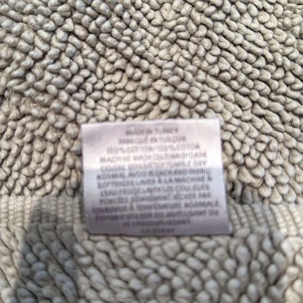 Restoration Hardware bath mat. Gently used. Has one small faded spot.
